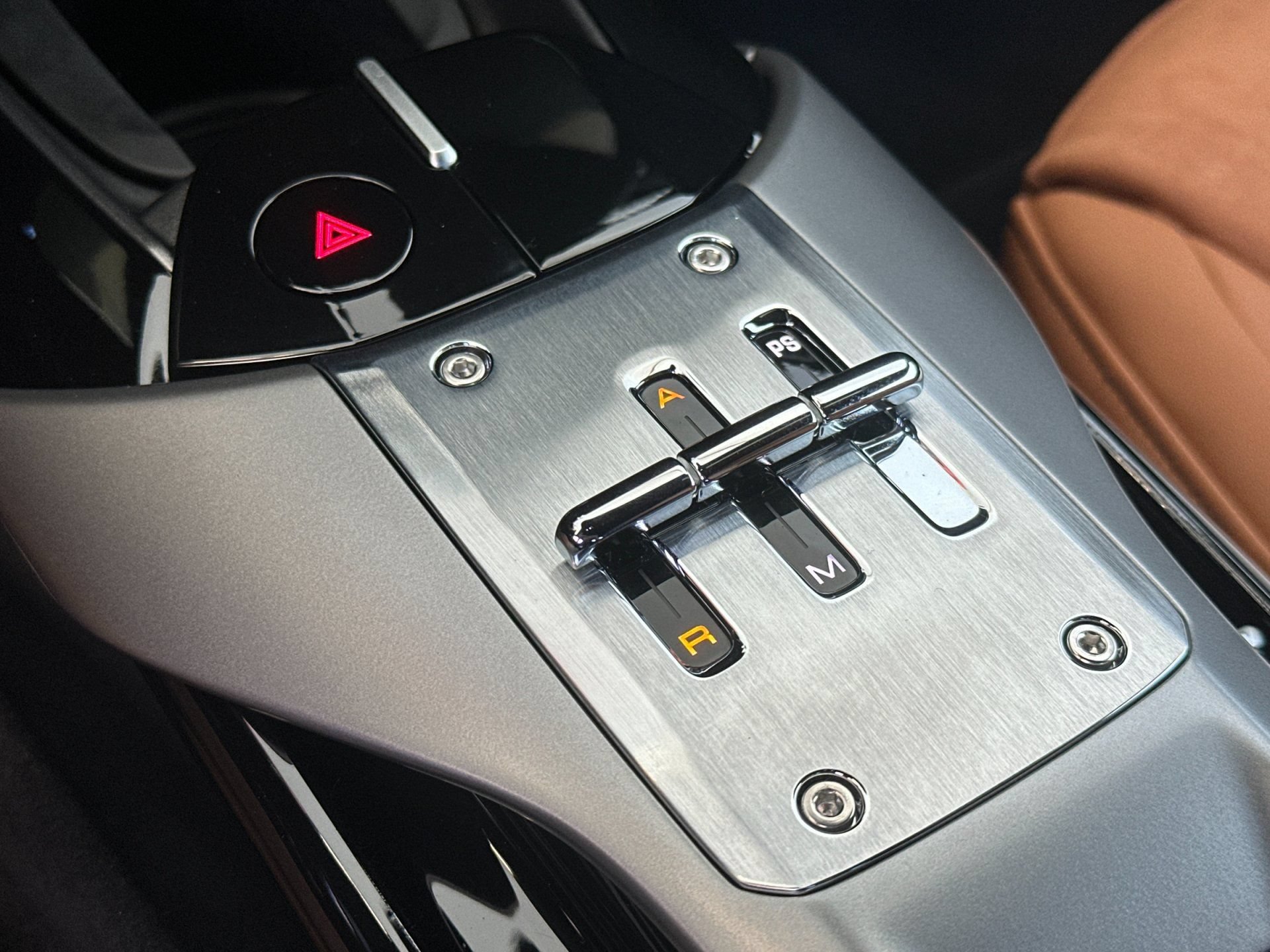 Used 2025 Ferrari 12Cilindri RWD image 21
