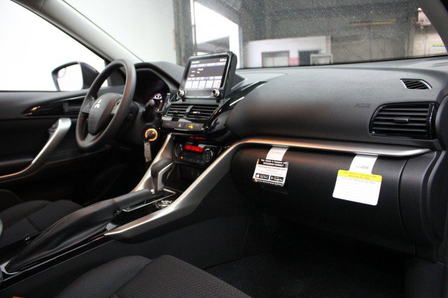 New 2026 Mitsubishi Eclipse Cross ES image 17