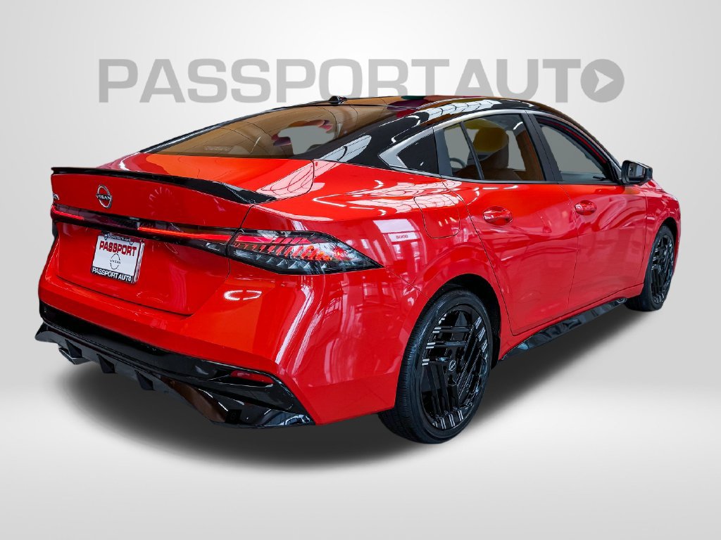New 2027 Nissan Sentra SR w/ SR Premium Package FWD image 5