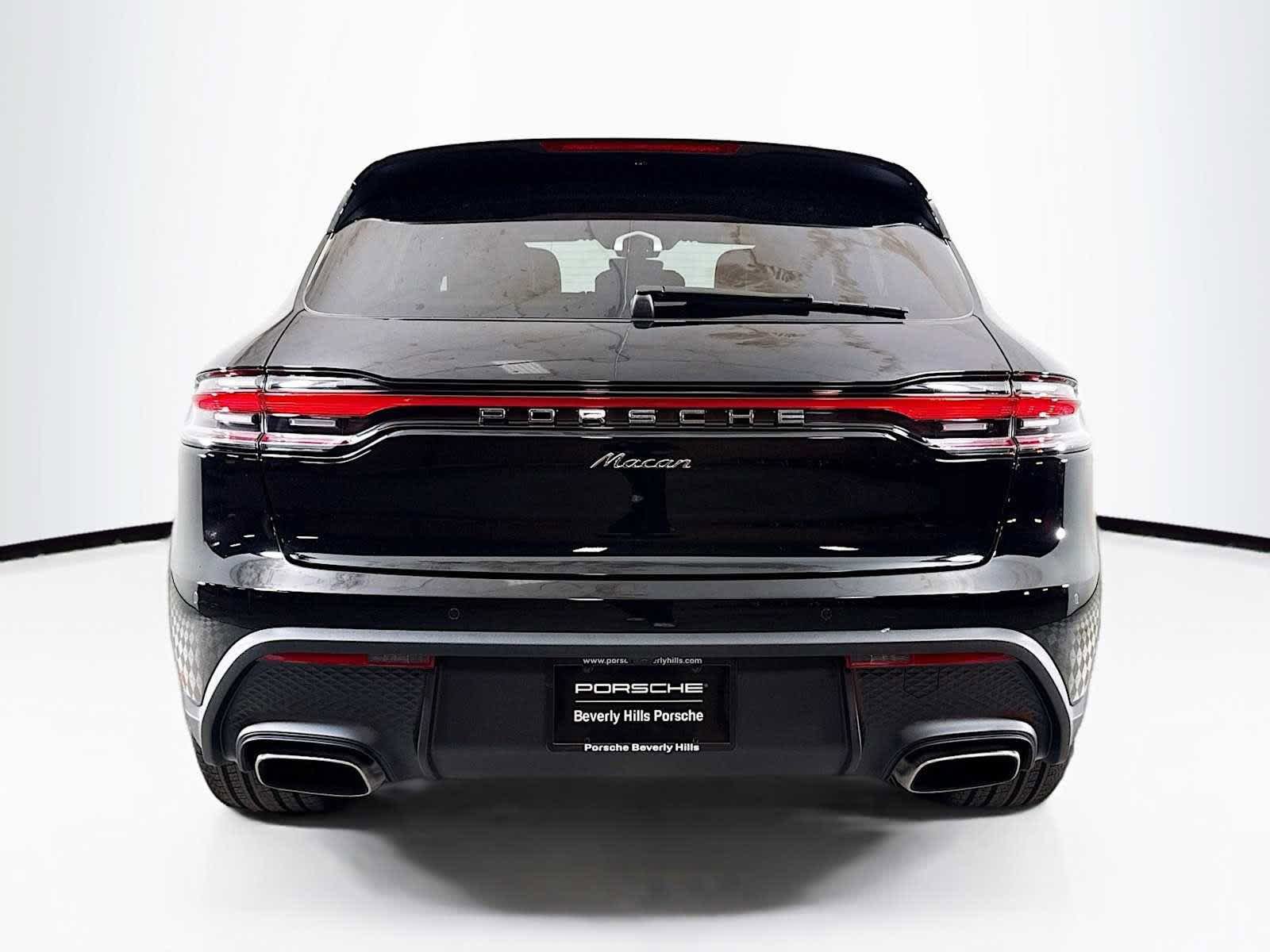 New 2025 Porsche Macan AWD/4WD image 10