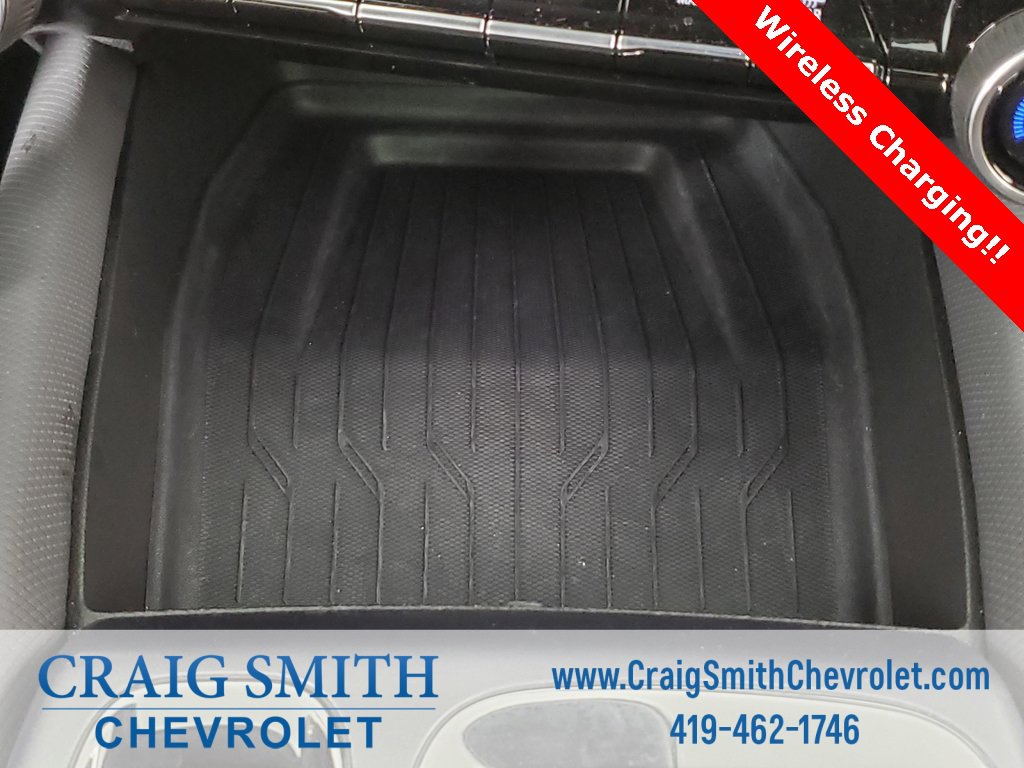 Used 2024 Chevrolet Equinox EV RS image 6