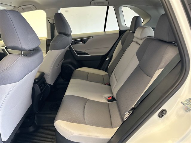 Used 2025 Toyota RAV4 XLE image 22