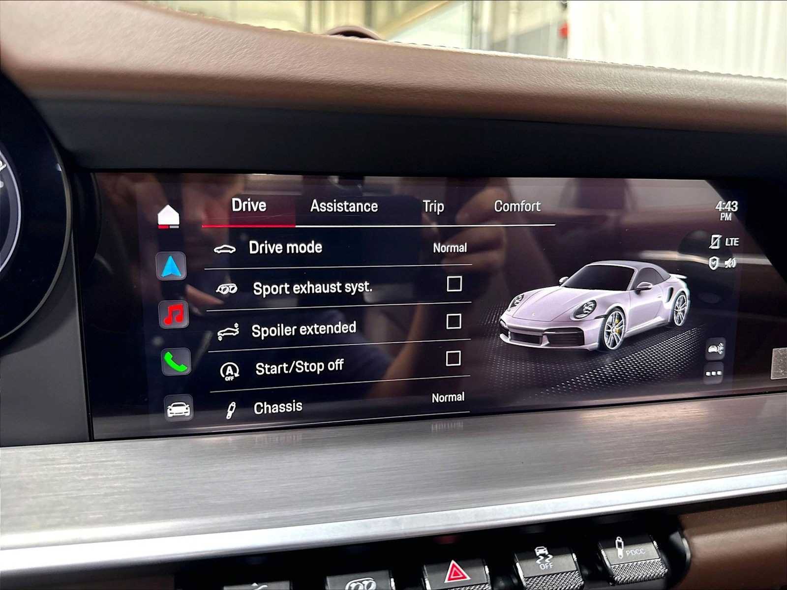 Used 2022 Porsche 911 Turbo S AWD/4WD image 38