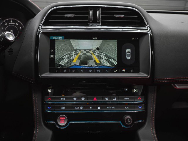 Used 2020 Jaguar F-PACE R-Sport AWD/4WD image 29