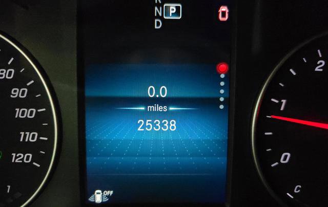 Used 2024 Mercedes-Benz Sprinter 2500 w/ Acoustic Package image 8