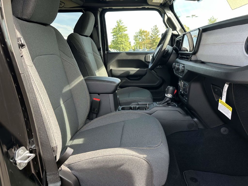 New 2027 Jeep Gladiator Sport AWD/4WD image 16
