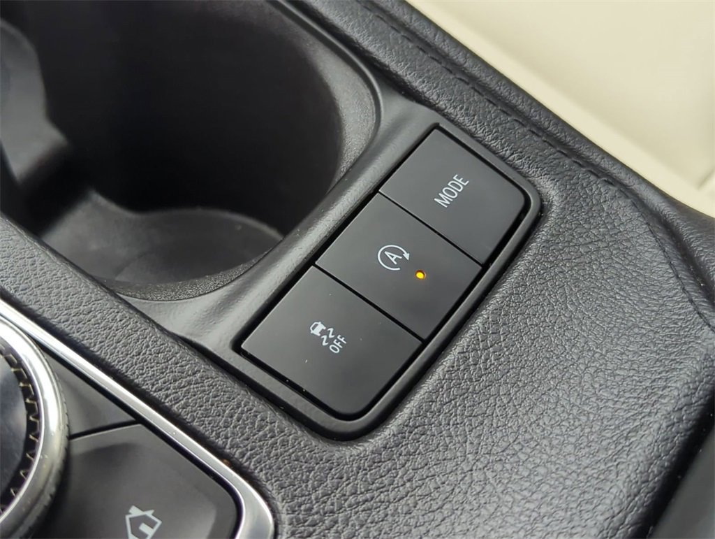 Used 2020 Cadillac XT4 Sport w/ Driver Awareness Package image 16