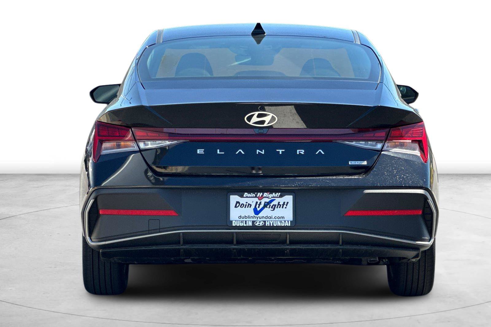 New 2026 Hyundai Elantra Hybrid FWD image 5