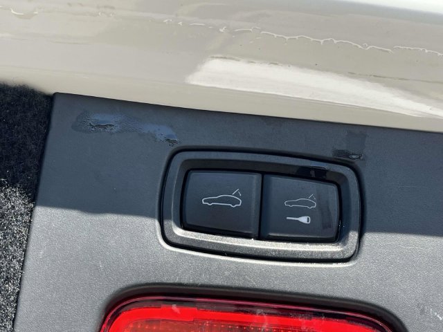 Used 2016 Porsche Cayenne AWD/4WD image 22
