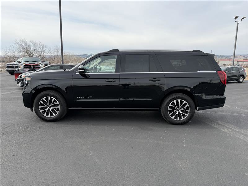 Used 2025 Ford Expedition Max Platinum image 1