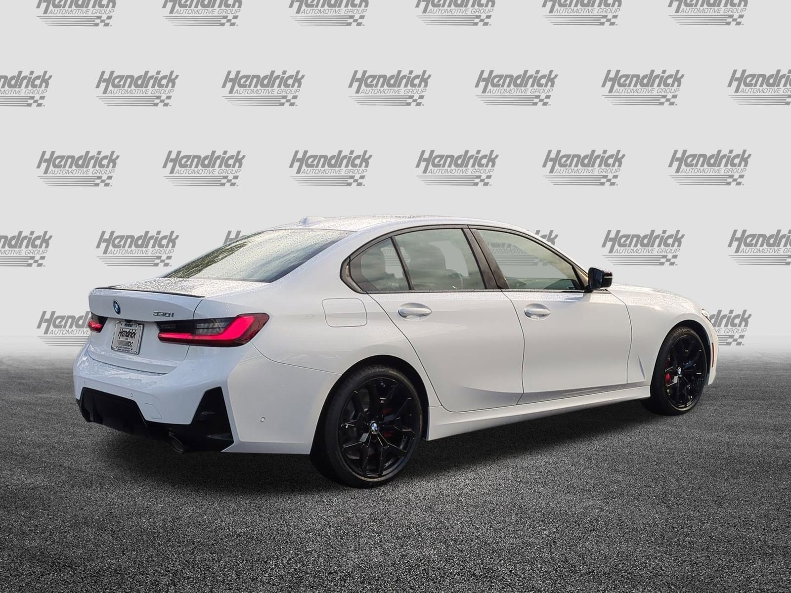 Certified 2026 BMW 330i Sedan RWD image 10