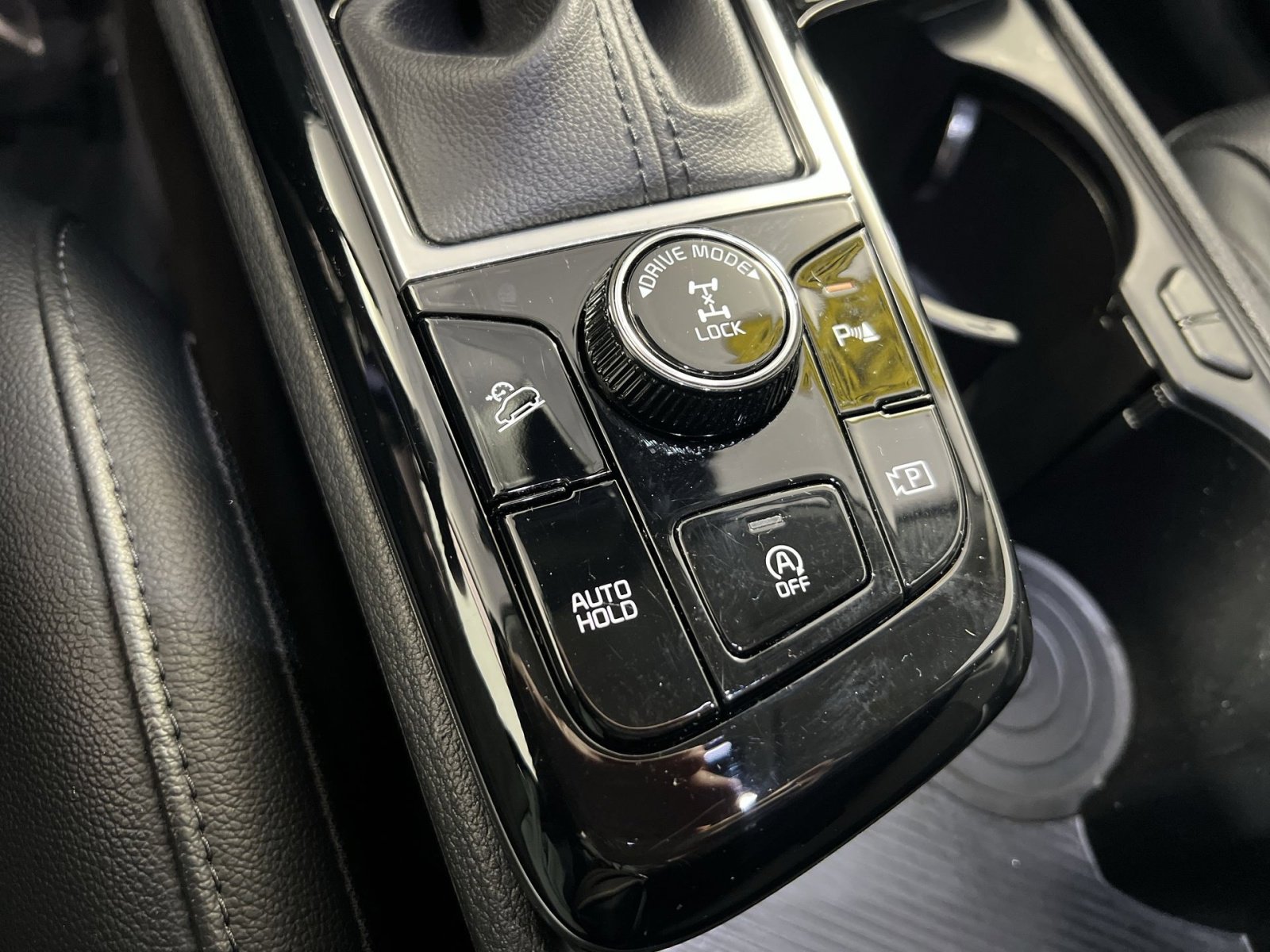 Used 2023 Kia Sportage SX image 34