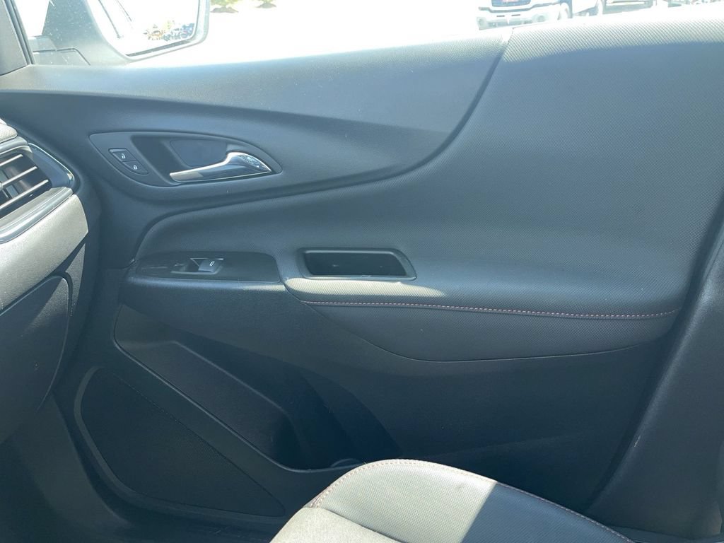 Used 2024 Chevrolet Equinox RS FWD image 22