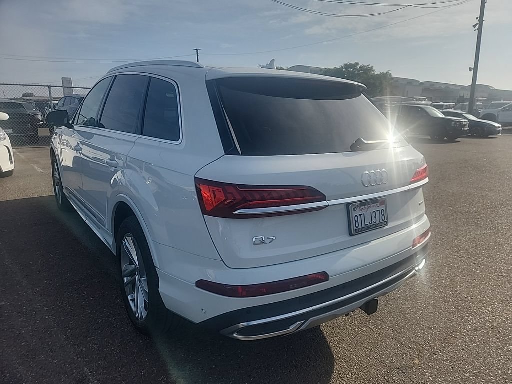 Used 2021 Audi Q7 2.0T Premium w/ Convenience Package AWD/4WD image 11