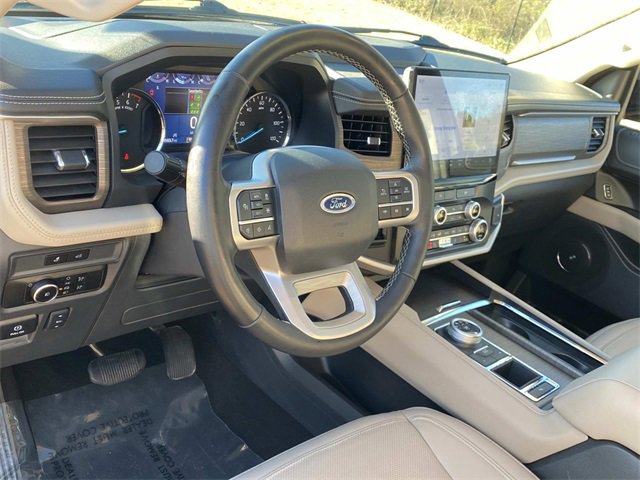 Certified 2024 Ford Expedition Limited image 26