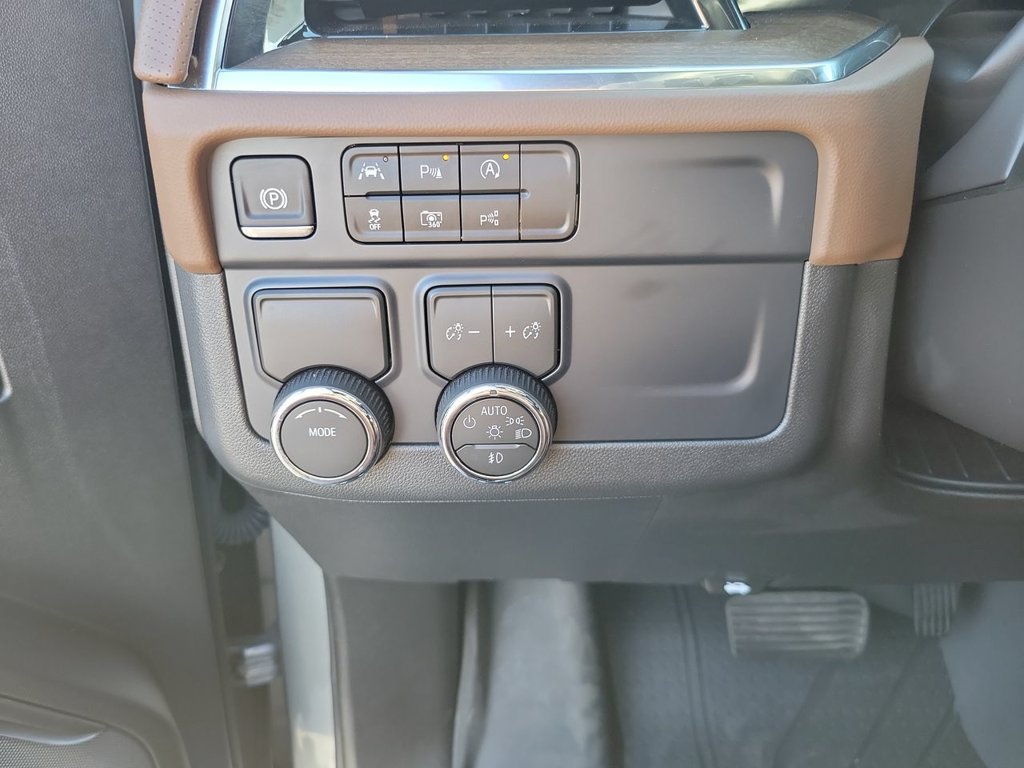 Certified 2026 Chevrolet Tahoe High Country w/ LPO, Illumination Package RWD image 18