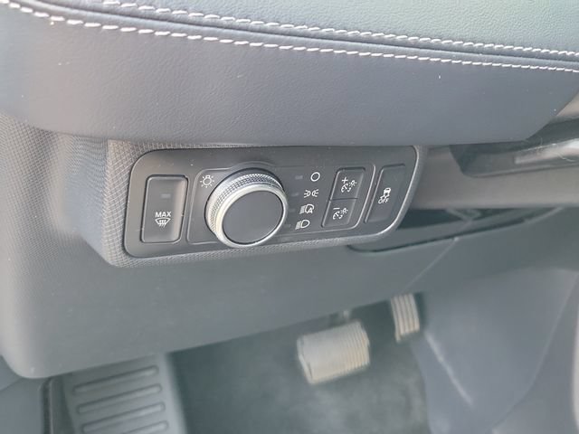 Used 2022 Ford Mustang Mach-E Select RWD image 22