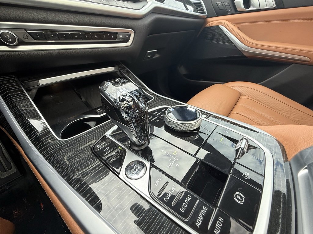 Used 2021 BMW X7 xDrive40i w/ M Sport Package image 41