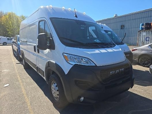 Used 2024 RAM ProMaster 2500 w/ Convenience Group FWD image 1