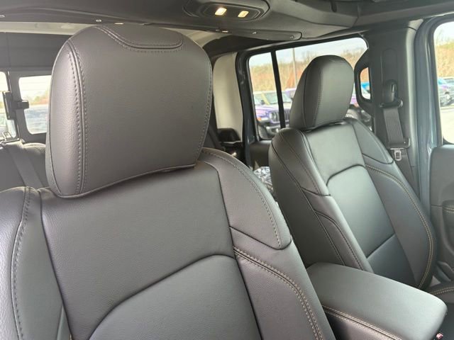 New 2026 Jeep Gladiator Sport AWD/4WD image 31