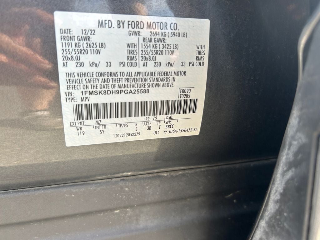 Used 2023 Ford Explorer XLT w/ Equipment Group 202A AWD/4WD image 37