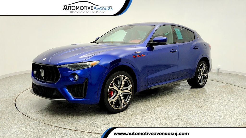 Used 2022 Maserati Levante Trofeo image 1