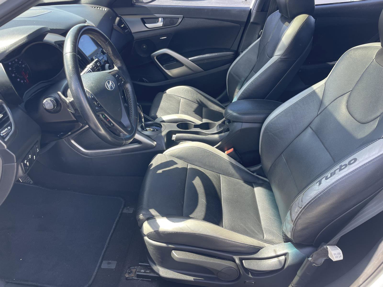 Used 2017 Hyundai Veloster Turbo w/ Tech Package 02 image 5