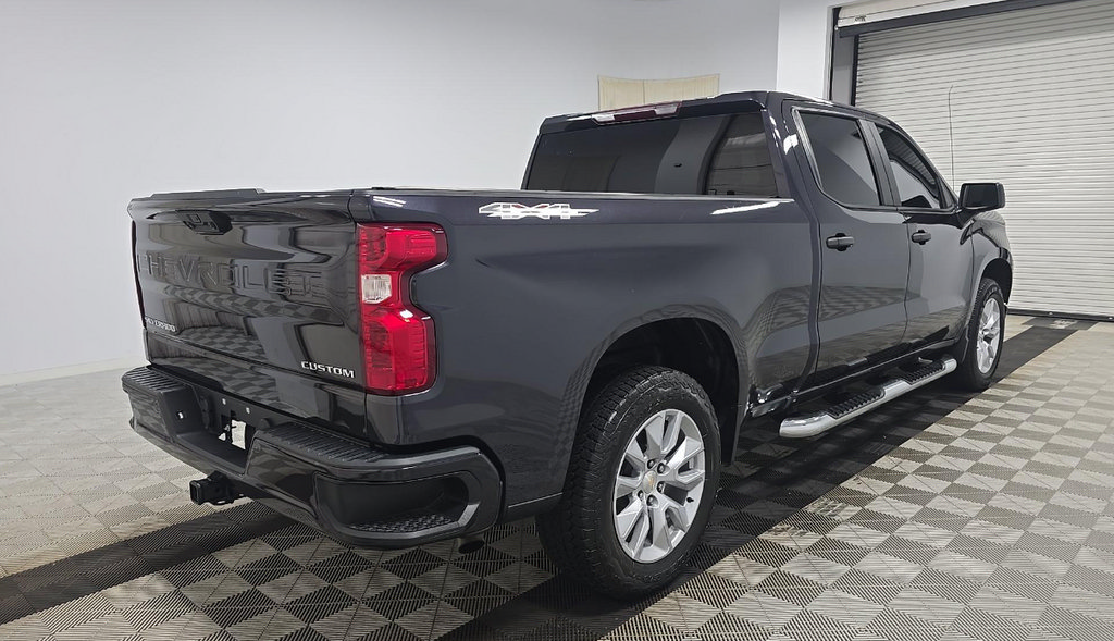 Used 2022 Chevrolet Silverado 1500 Custom AWD/4WD image 5