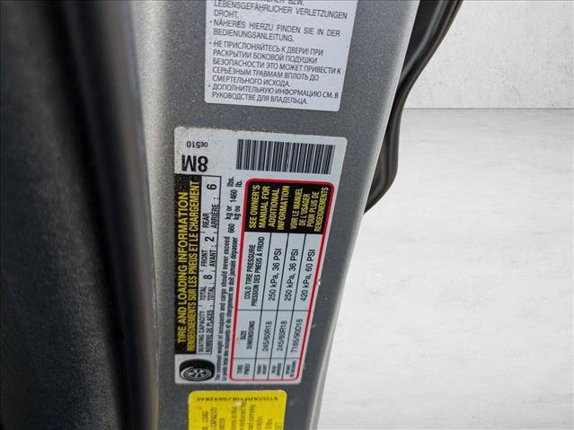 Used 2018 Toyota Highlander LE image 14