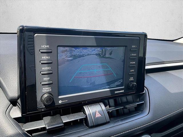 Used 2020 Toyota RAV4 LE FWD image 21