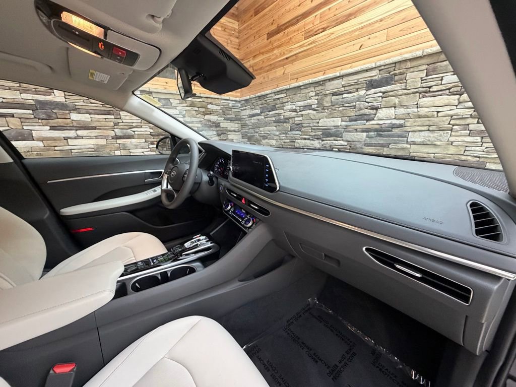 Used 2023 Hyundai Sonata SEL image 13