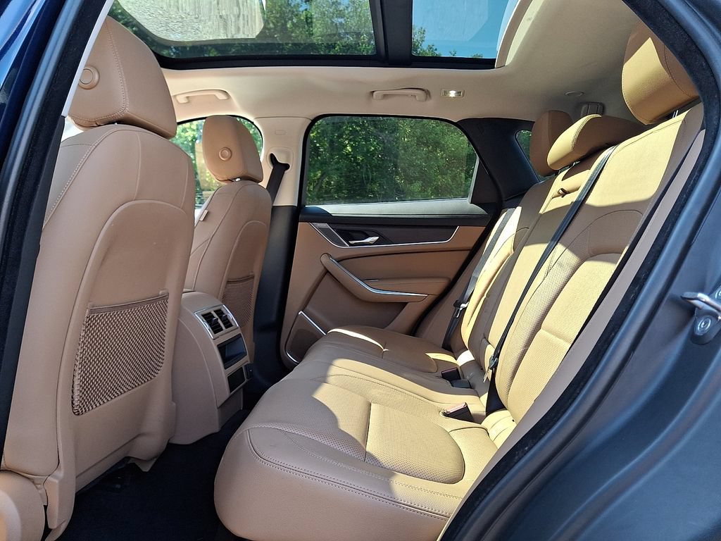 Used 2021 Jaguar F-PACE S AWD/4WD image 11