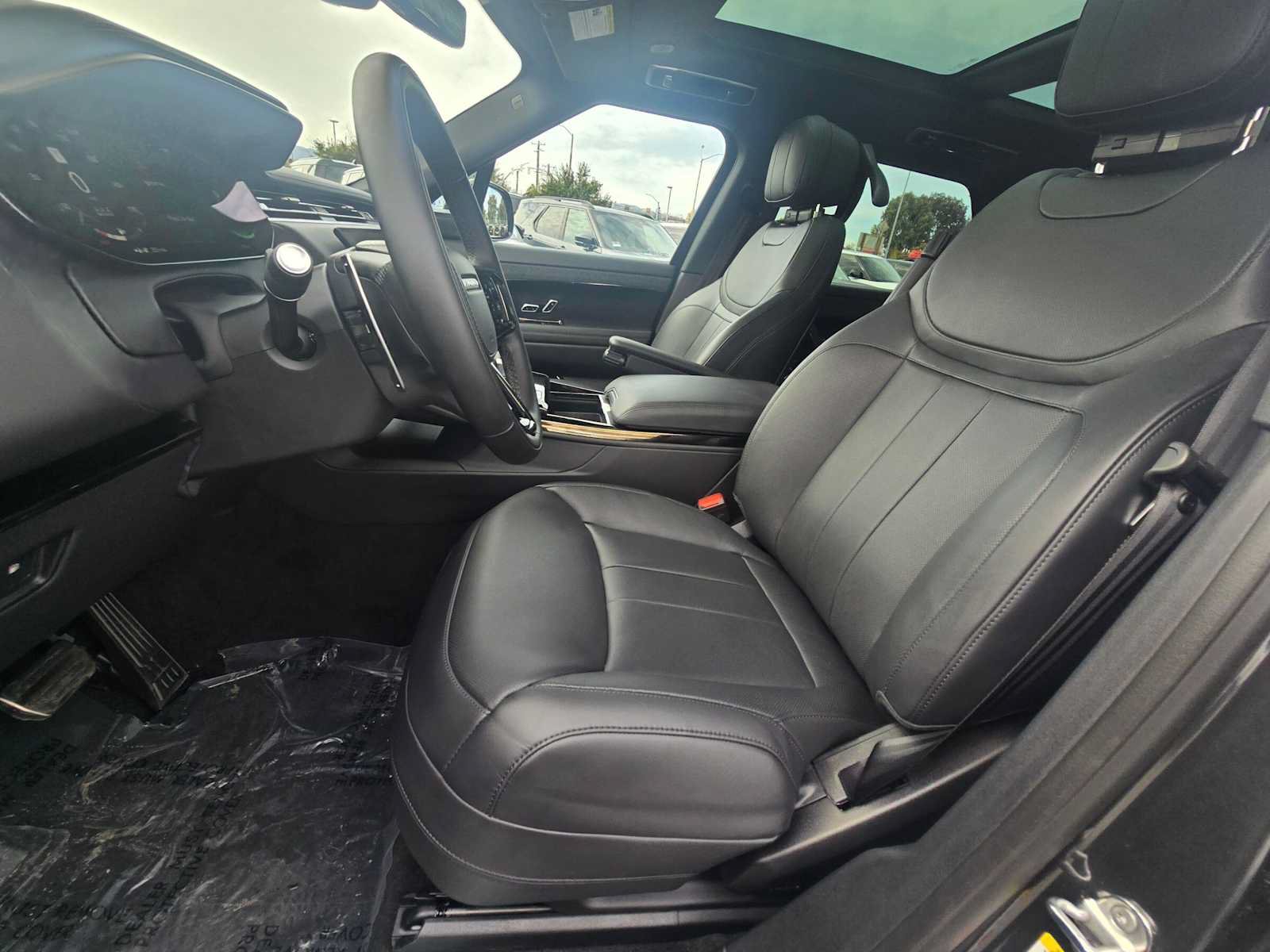 New 2026 Land Rover Range Rover Sport Dynamic SE AWD/4WD image 24