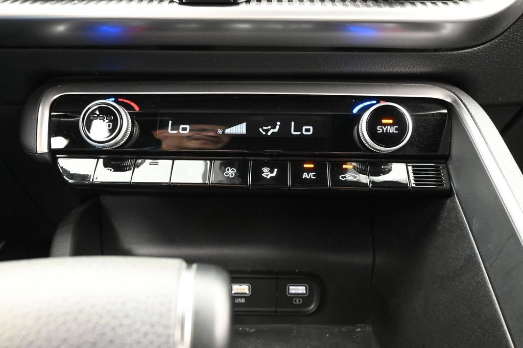 Used 2022 Kia K5 GT-Line FWD image 25