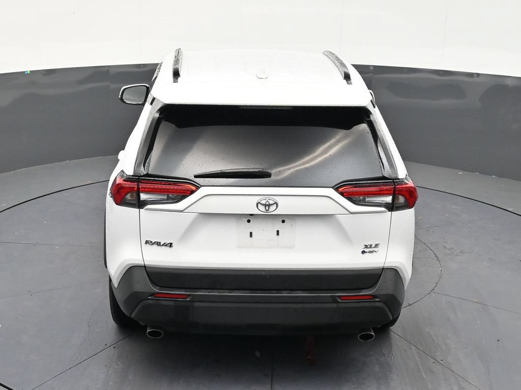 Used 2025 Toyota RAV4 XLE w/ Weather Package AWD/4WD image 15