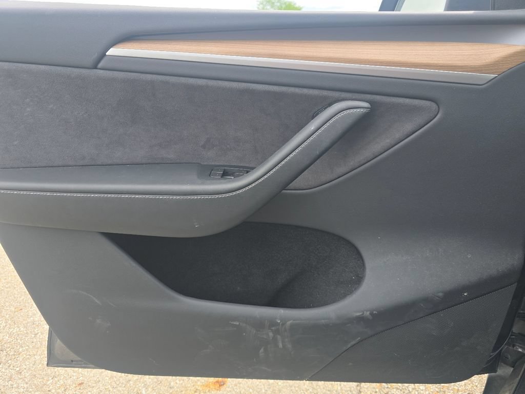 Used 2024 Tesla Model Y Performance AWD/4WD image 20