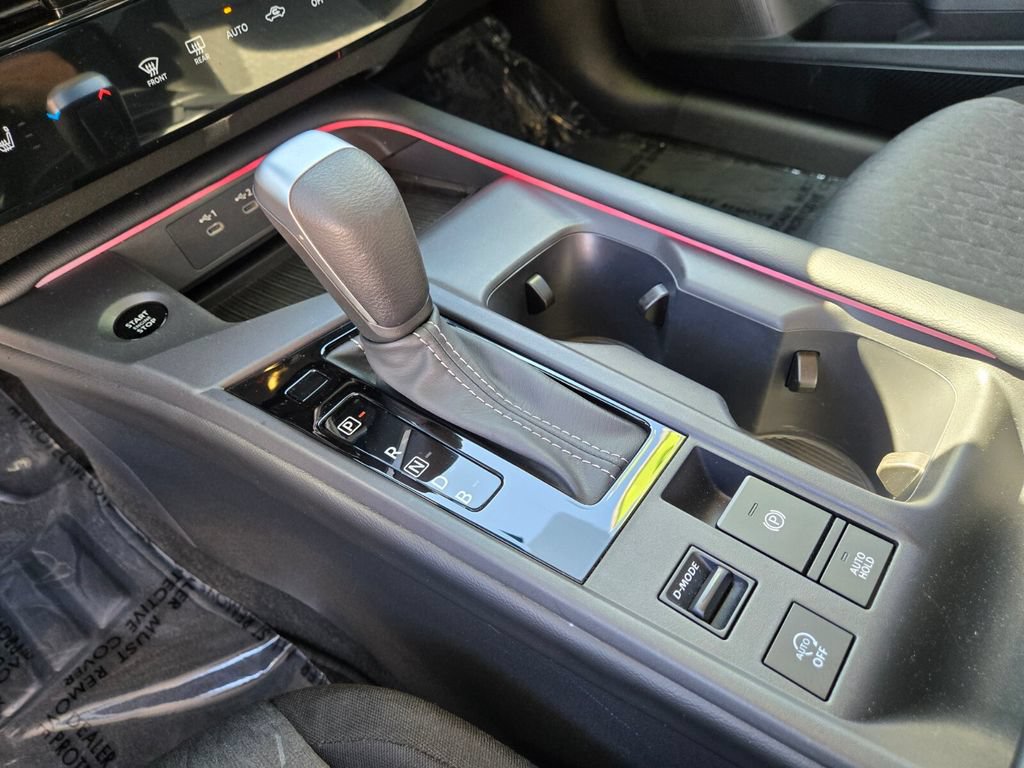 Certified 2026 Nissan Sentra SV w/ SV Convenience Package FWD image 26