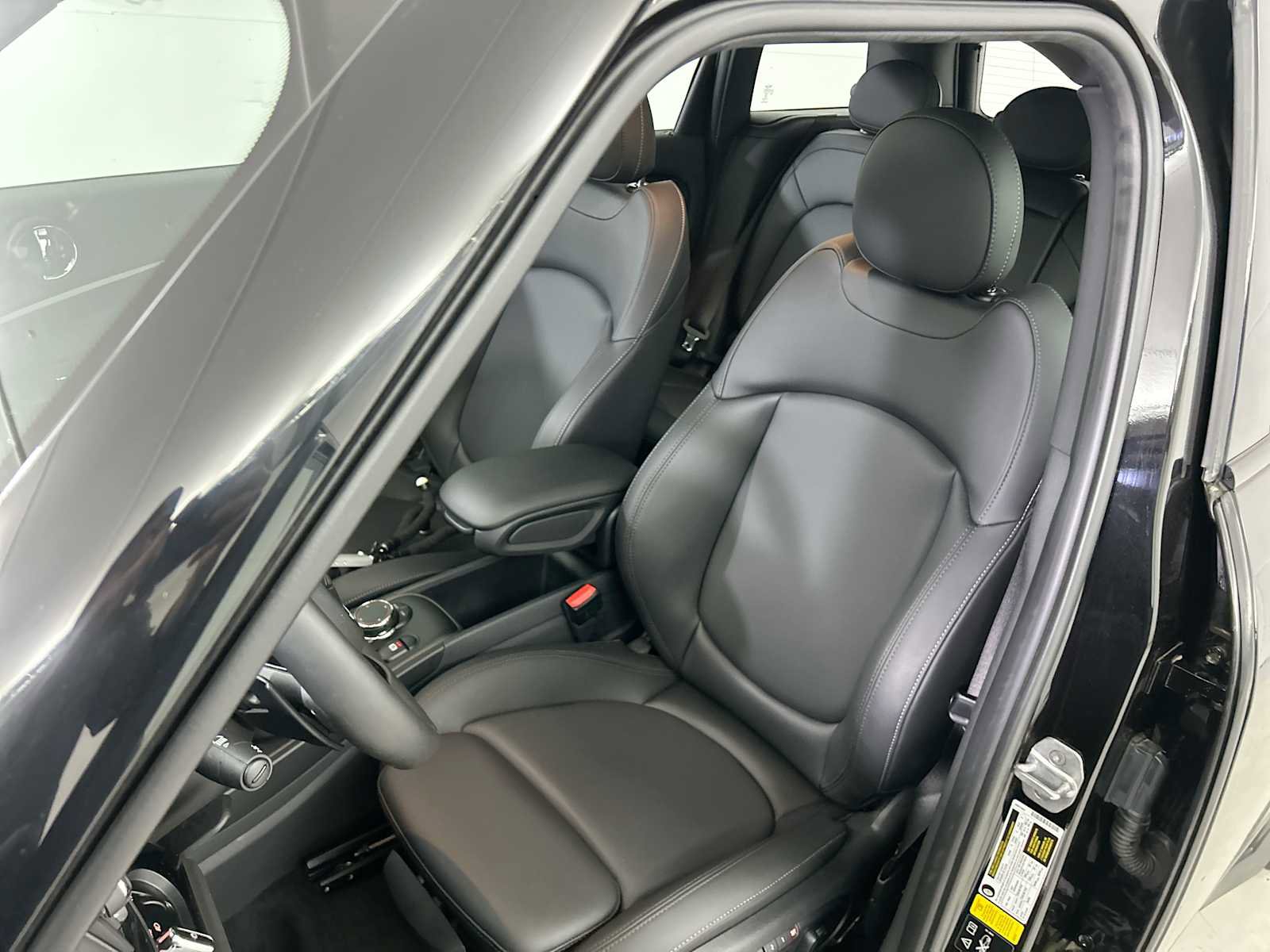 Used 2019 MINI Cooper Countryman S w/ Yin Yang Edition image 13