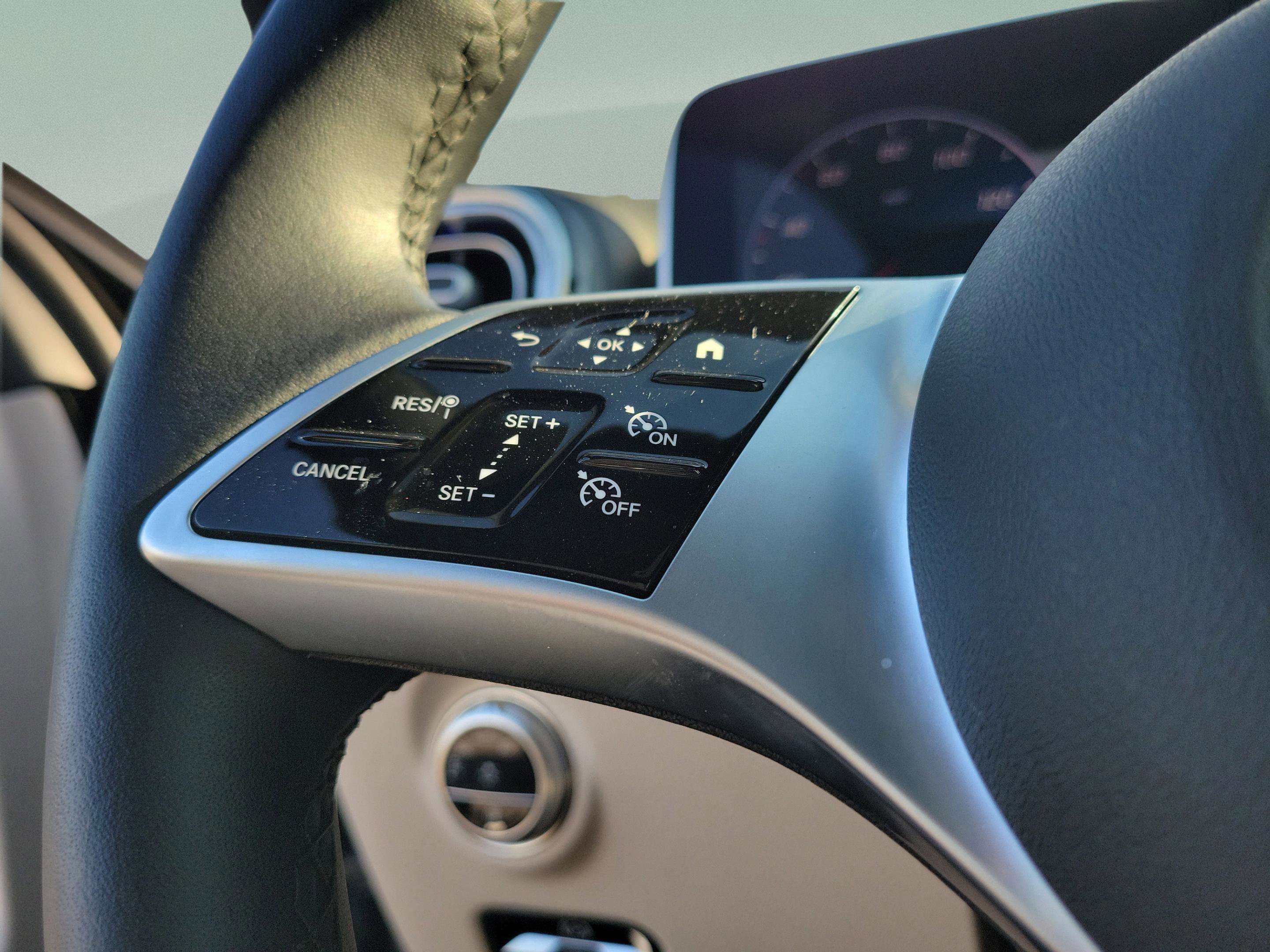 Certified 2025 Mercedes-Benz C 300 Sedan image 19