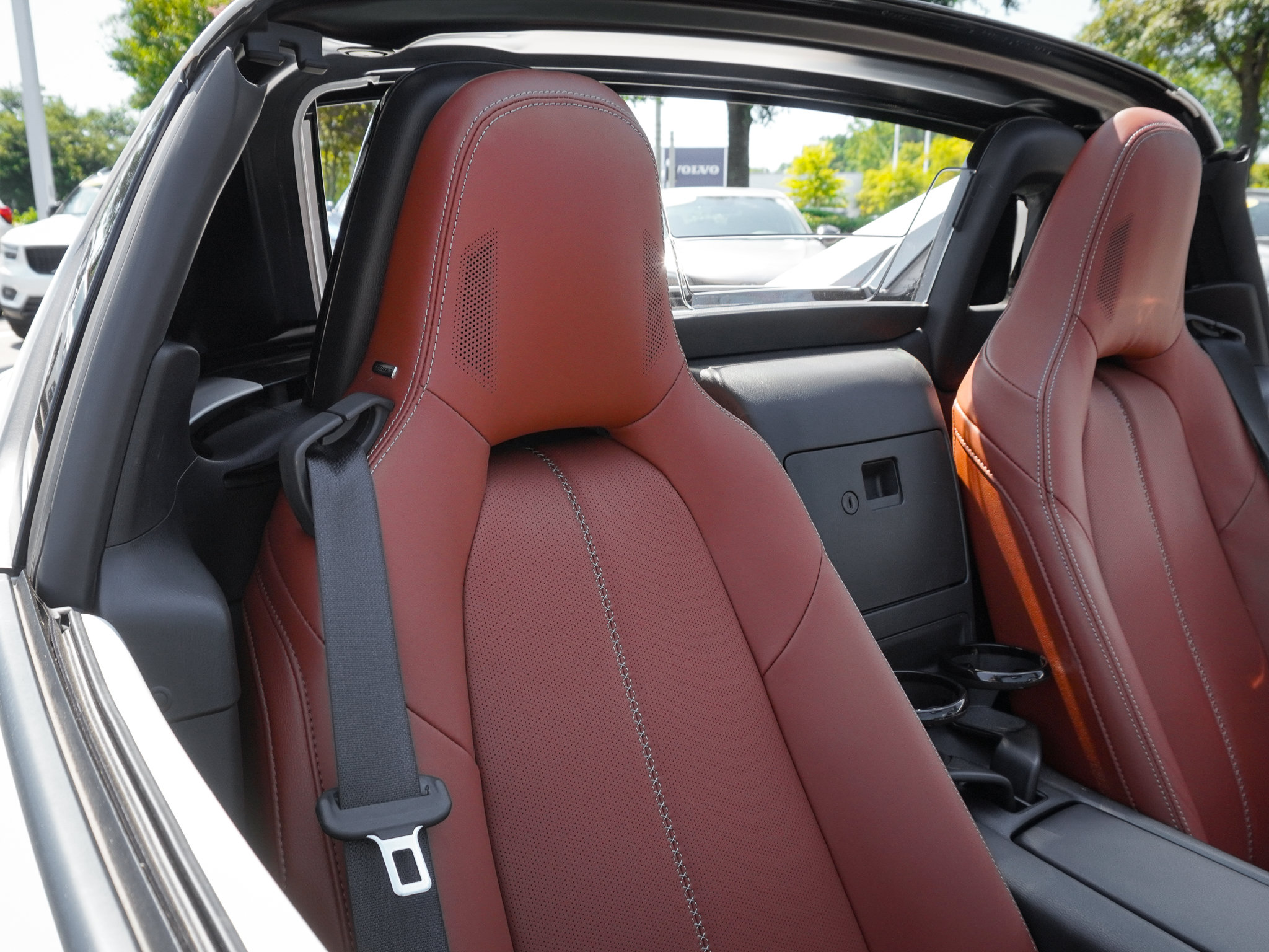 Used 2022 MAZDA MX-5 Miata RF Grand Touring RWD image 30