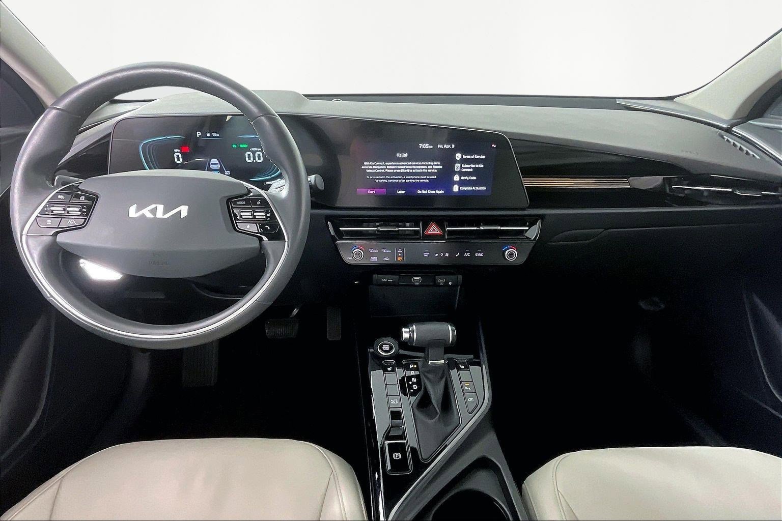 Used 2024 Kia Niro EX image 7