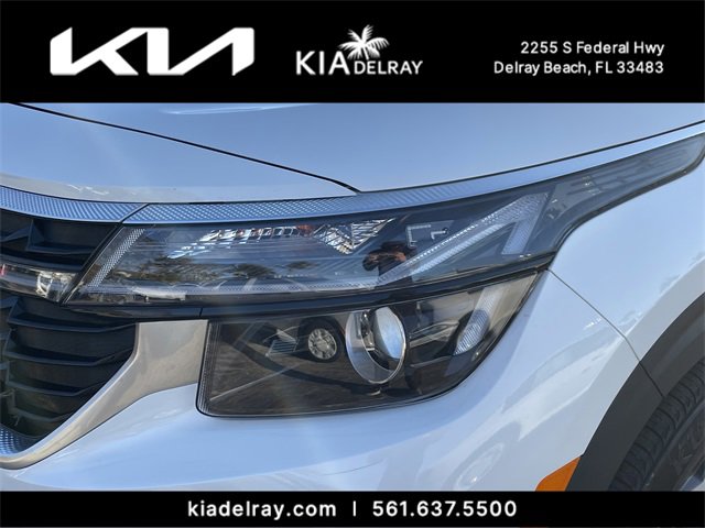 Used 2024 Kia Seltos EX image 6