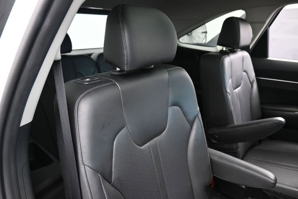 Used 2022 Kia Sorento EX w/ Panoramic Sunroof Package FWD image 41