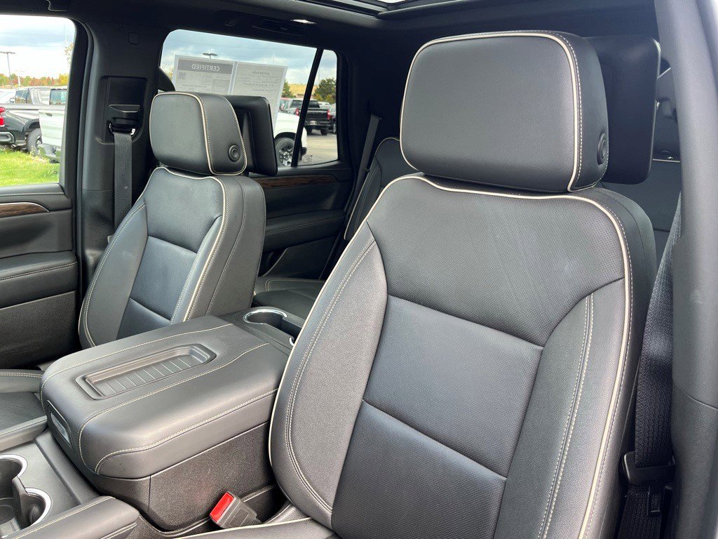 Certified 2023 Chevrolet Tahoe Premier w/ Advanced Technology Package image 11