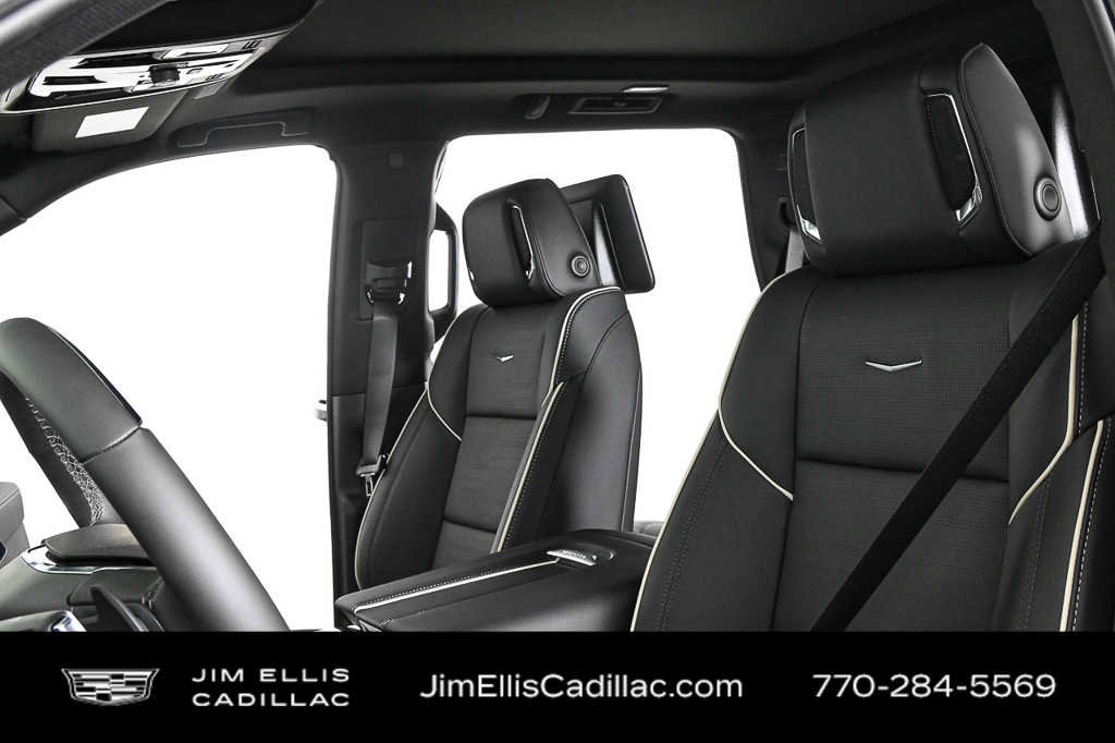 New 2026 Cadillac Escalade Luxury w/ Touring Package image 5