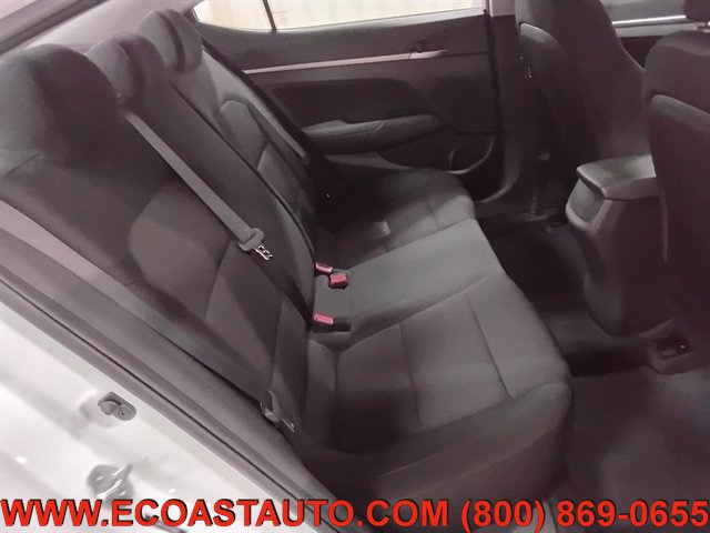 Used 2020 Hyundai Elantra SEL w/ Cargo Package (C1) FWD image 15