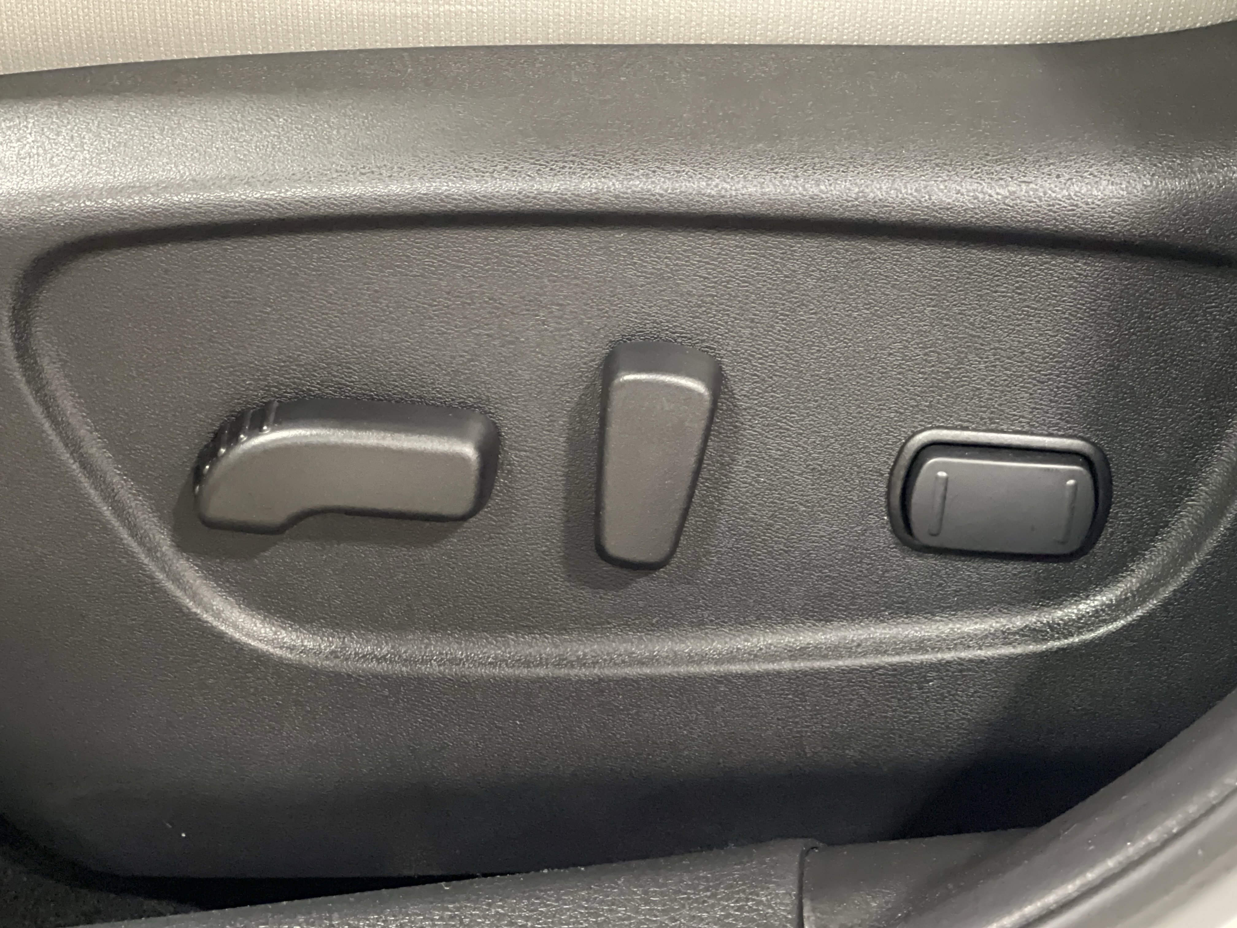 Used 2022 Nissan Rogue Sport SV image 10