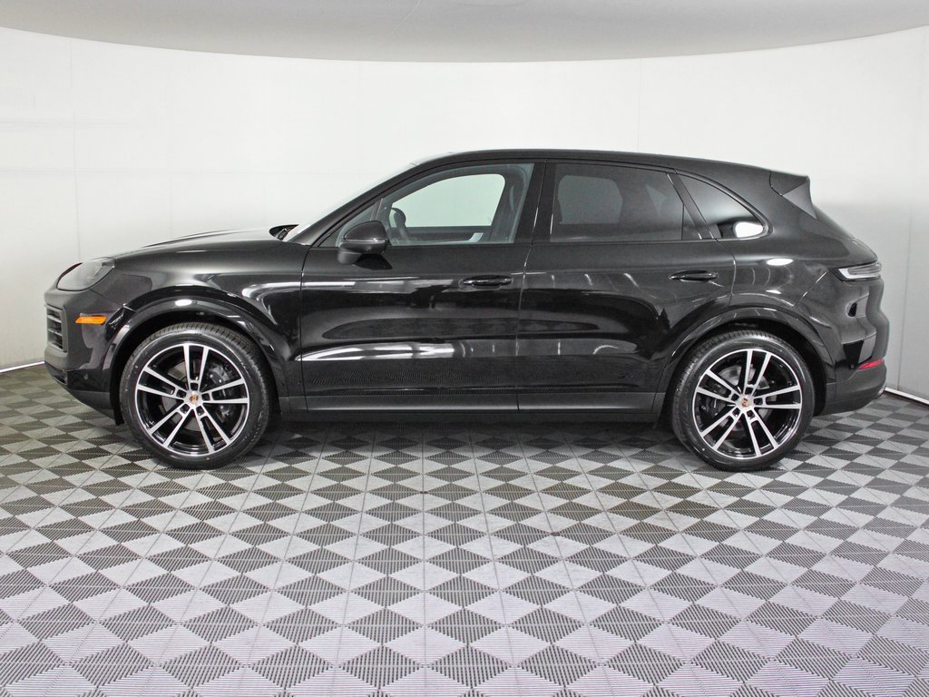 New 2026 Porsche Cayenne image 2