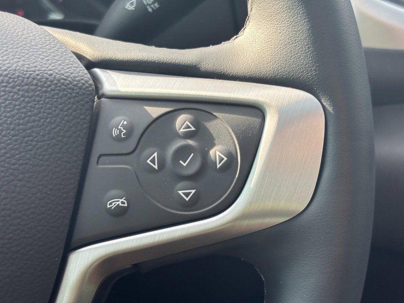 Certified 2024 GMC Terrain SLT w/ Tech Package AWD/4WD image 18