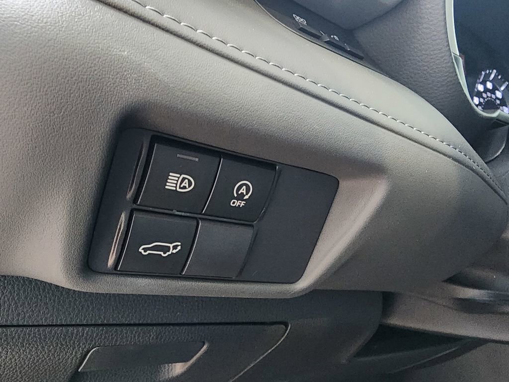 Used 2023 Toyota Highlander XLE image 19